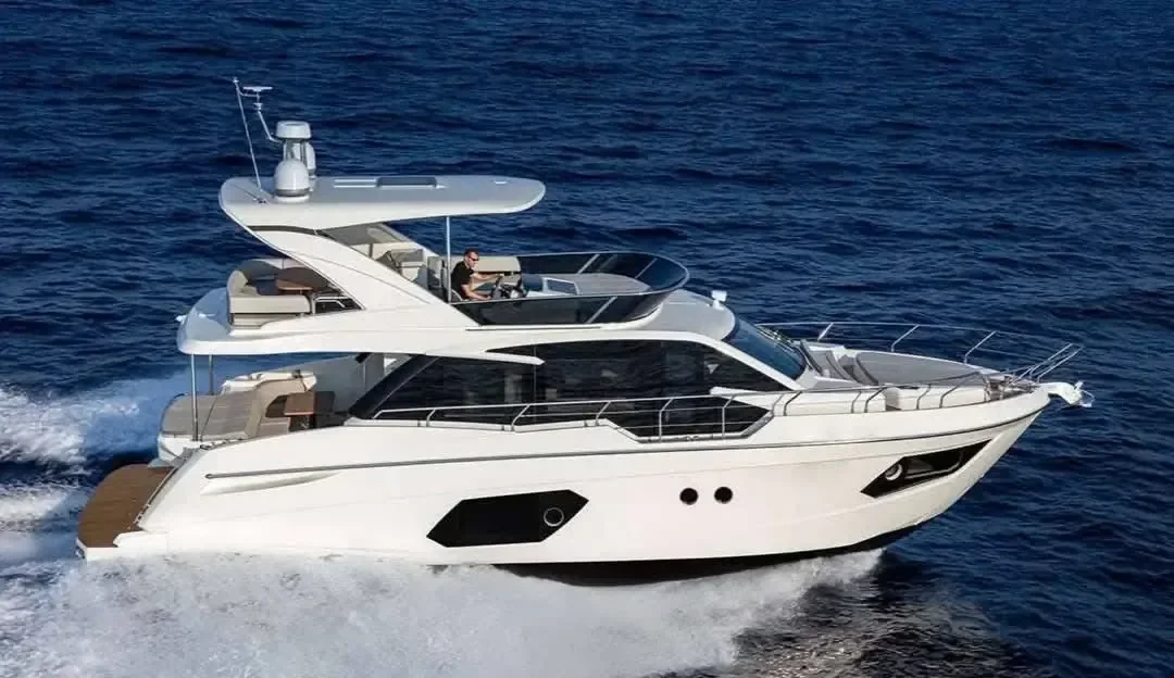 Luxus-Yacht-Annehmlichkeiten