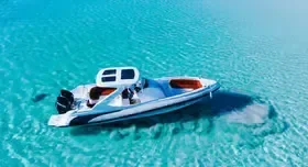 Island-Hopping-Speedboot