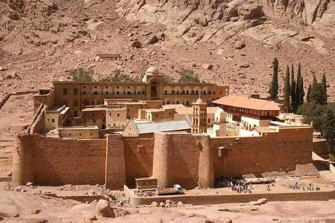 Private Übernachtungsexpedition zum St.-Katharinen-Kloster in Sharm El Sheikh — view 4