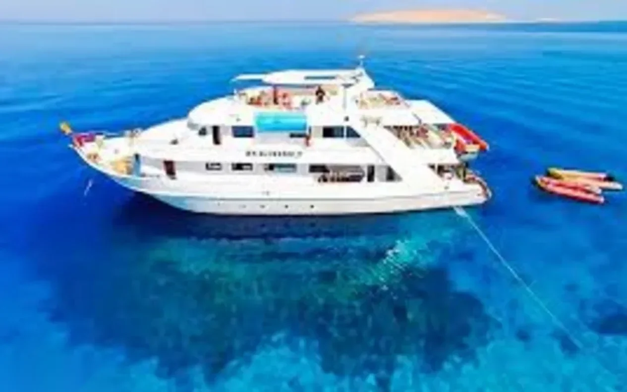 Круиз на снорклинг к рифу Рас-Мохаммед in Шарм-эль-Шейх — view 2